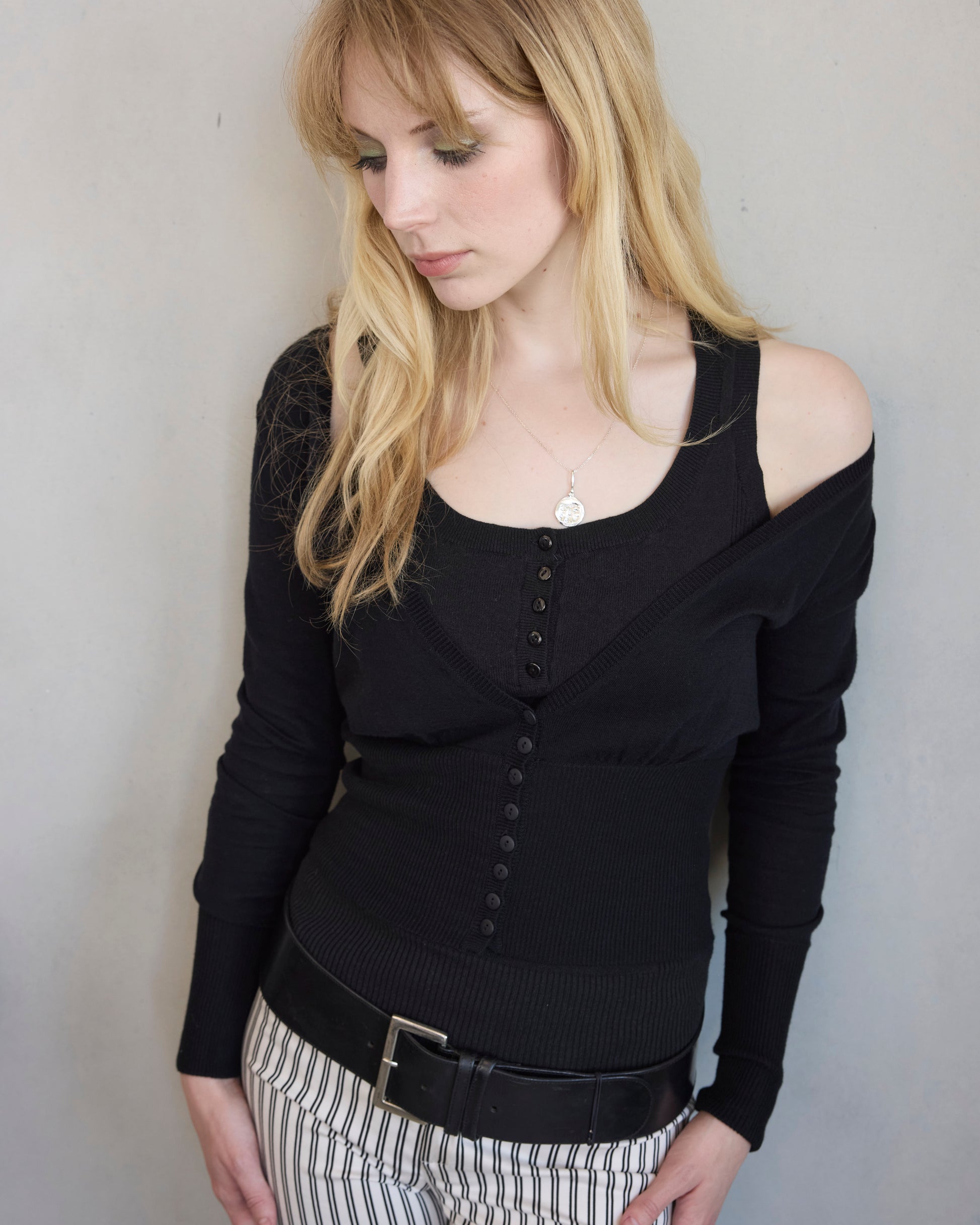 V Neck Open Cardi - Black