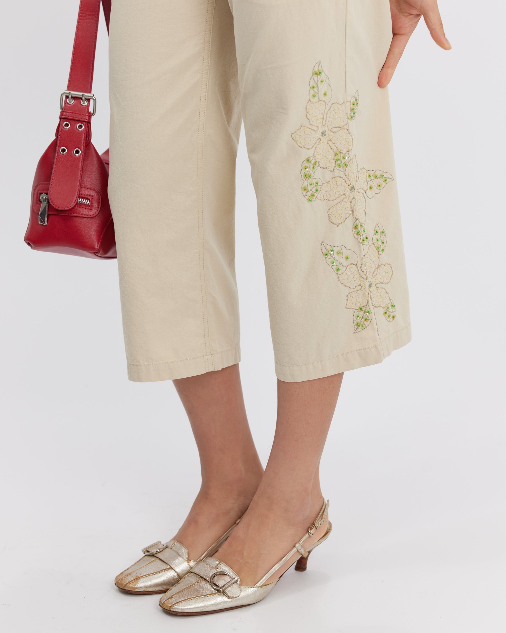 Sequin Embellished 3/4 Length Pant