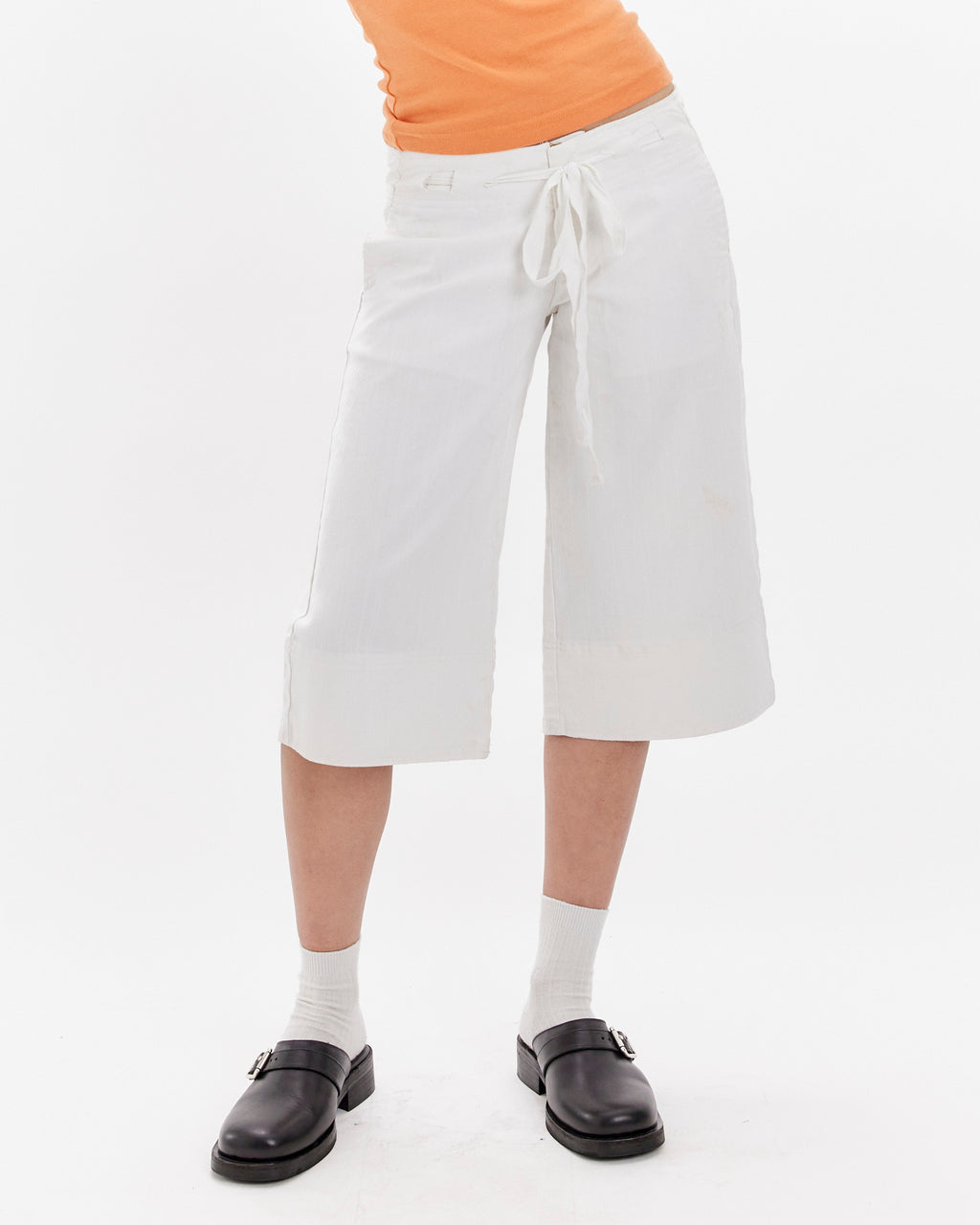 Wide Cuff Drawstring Jort - White