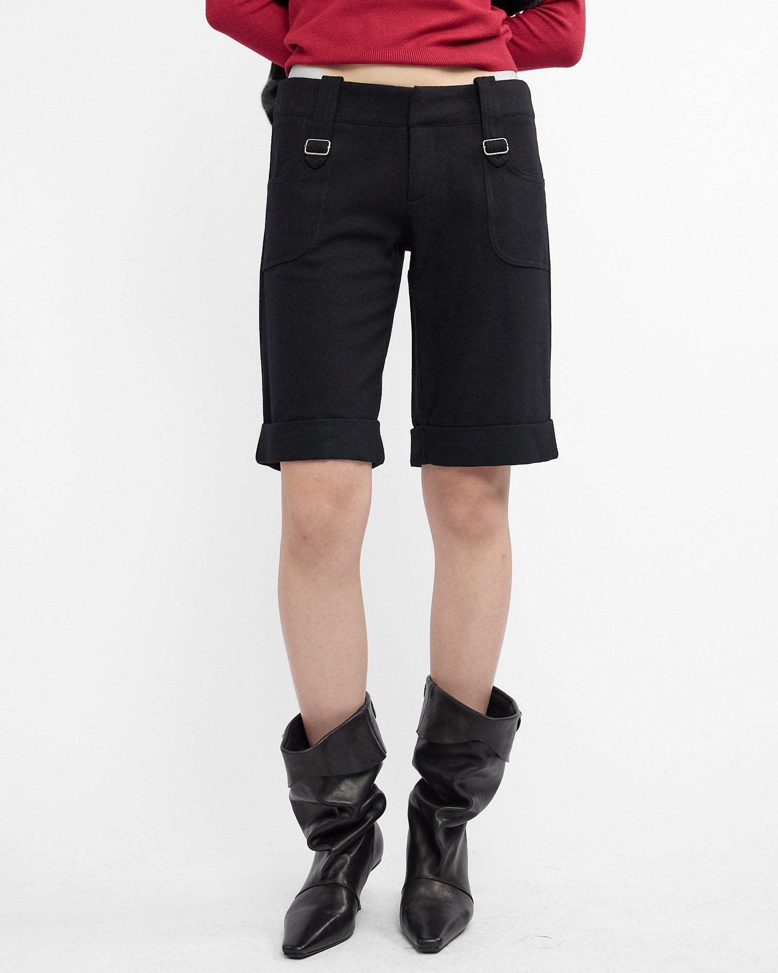 Tailored Wool Buckle Short