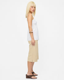 Low-rise Tailored Capri - Sand