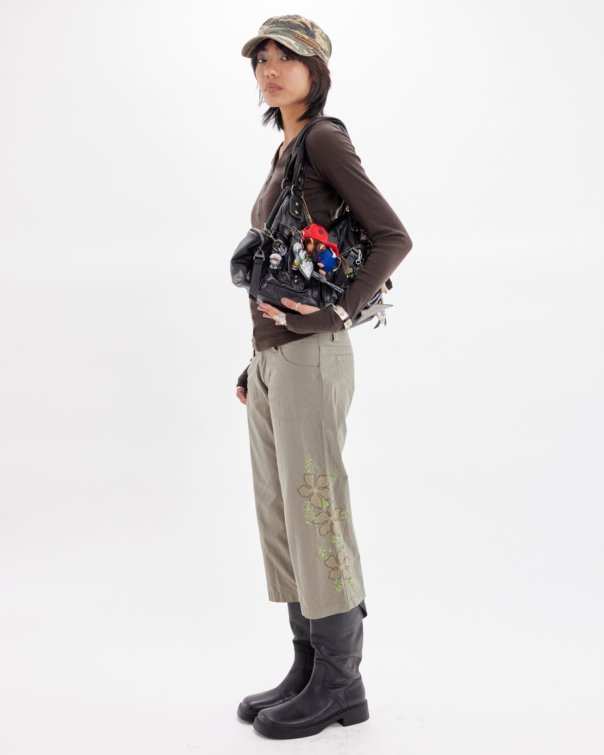 Sequin Embellished 3/4 Length Pant - Khaki