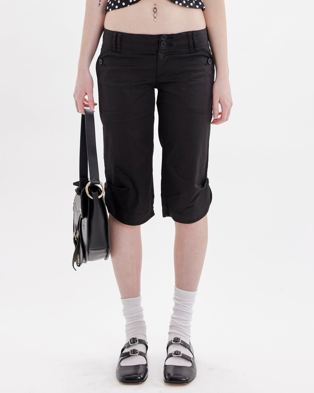 Button Hem Capri - Black
