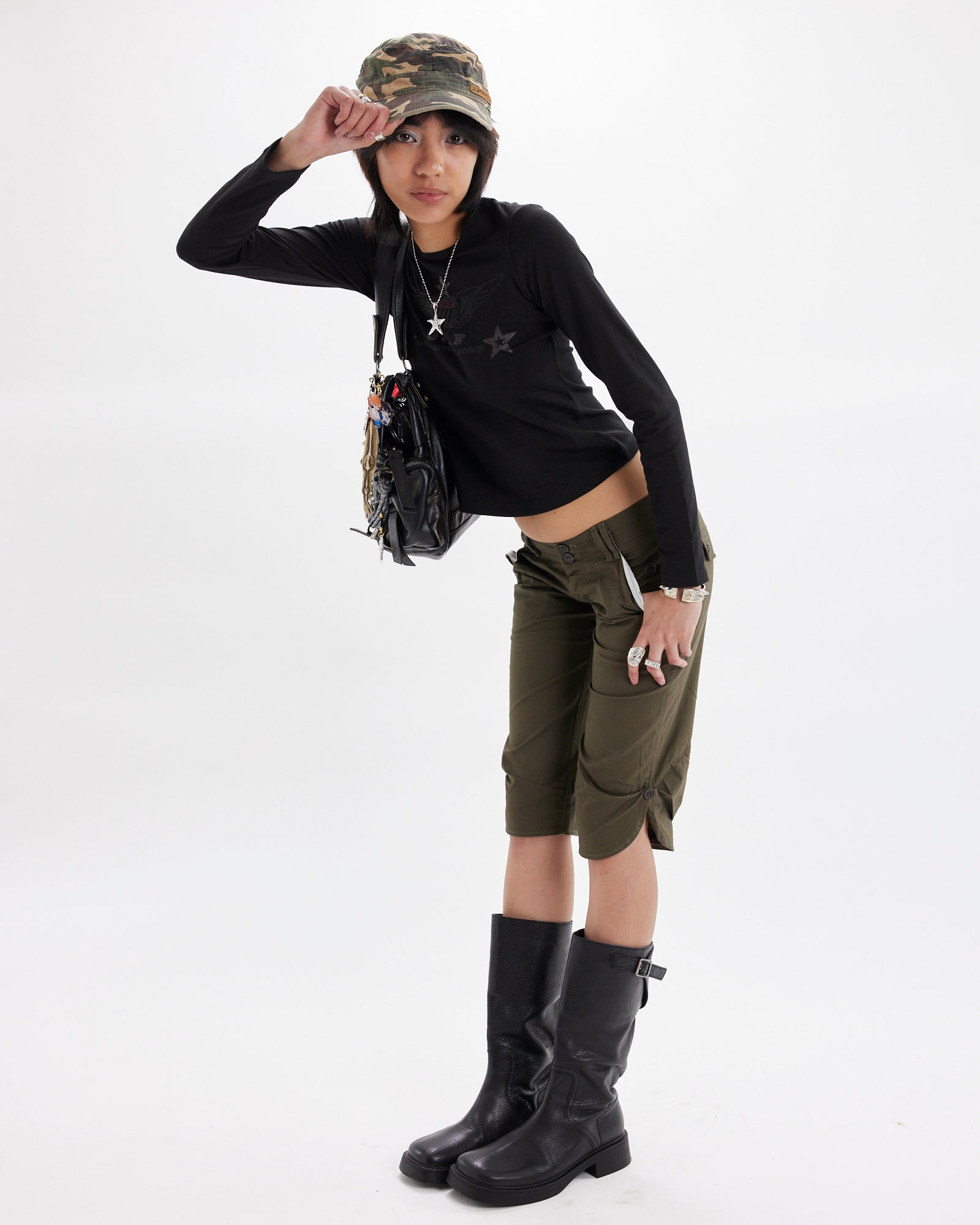 Button Hem Capri - Khaki