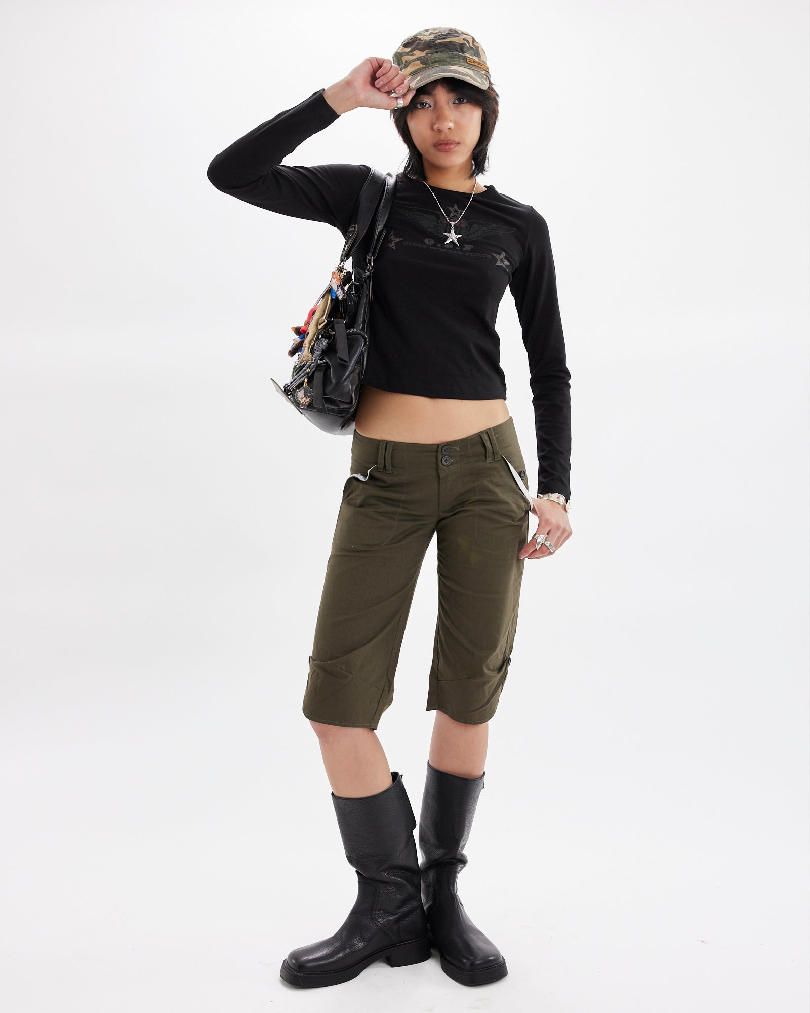 Button Hem Capri - Khaki