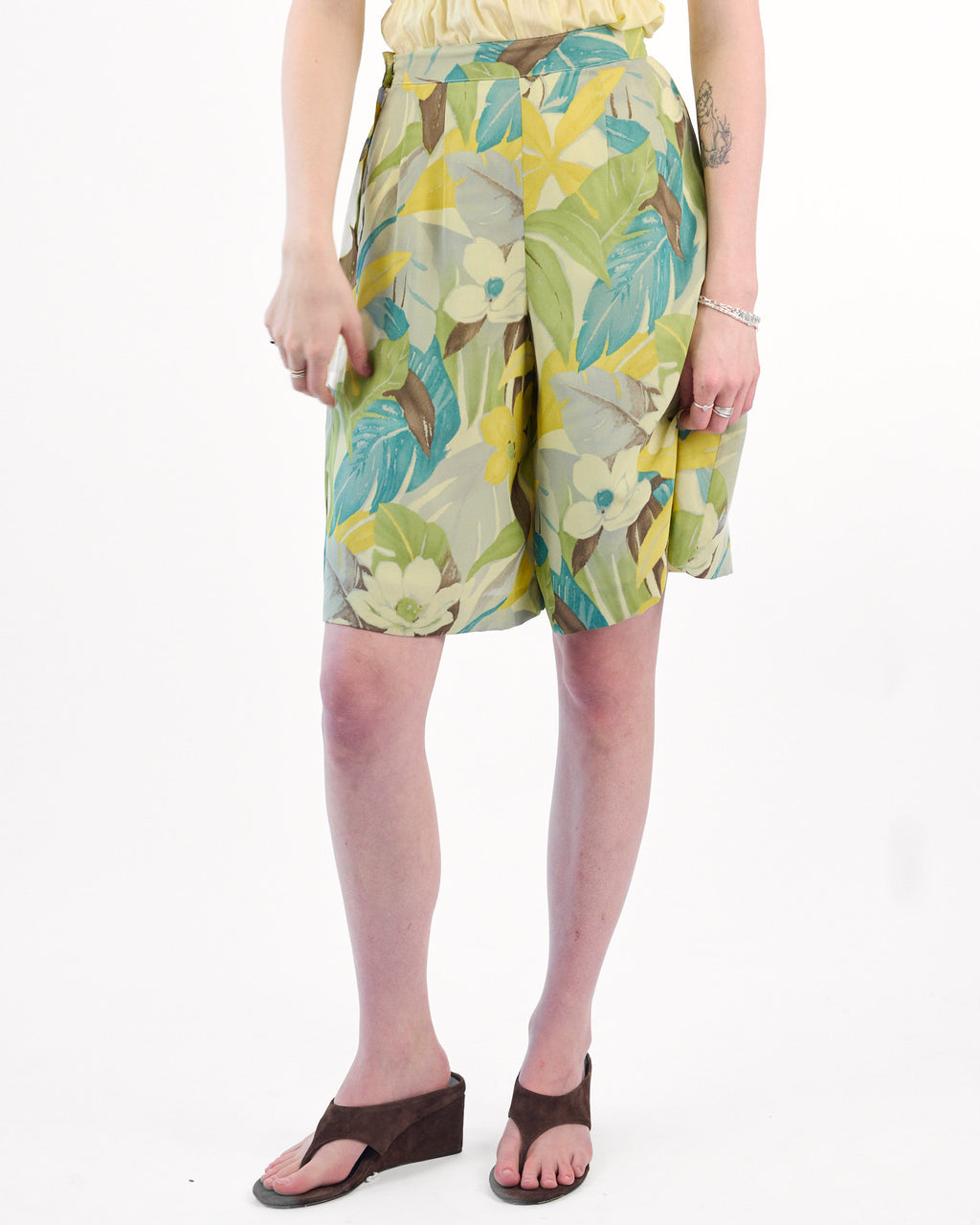 Floral Nonna Short