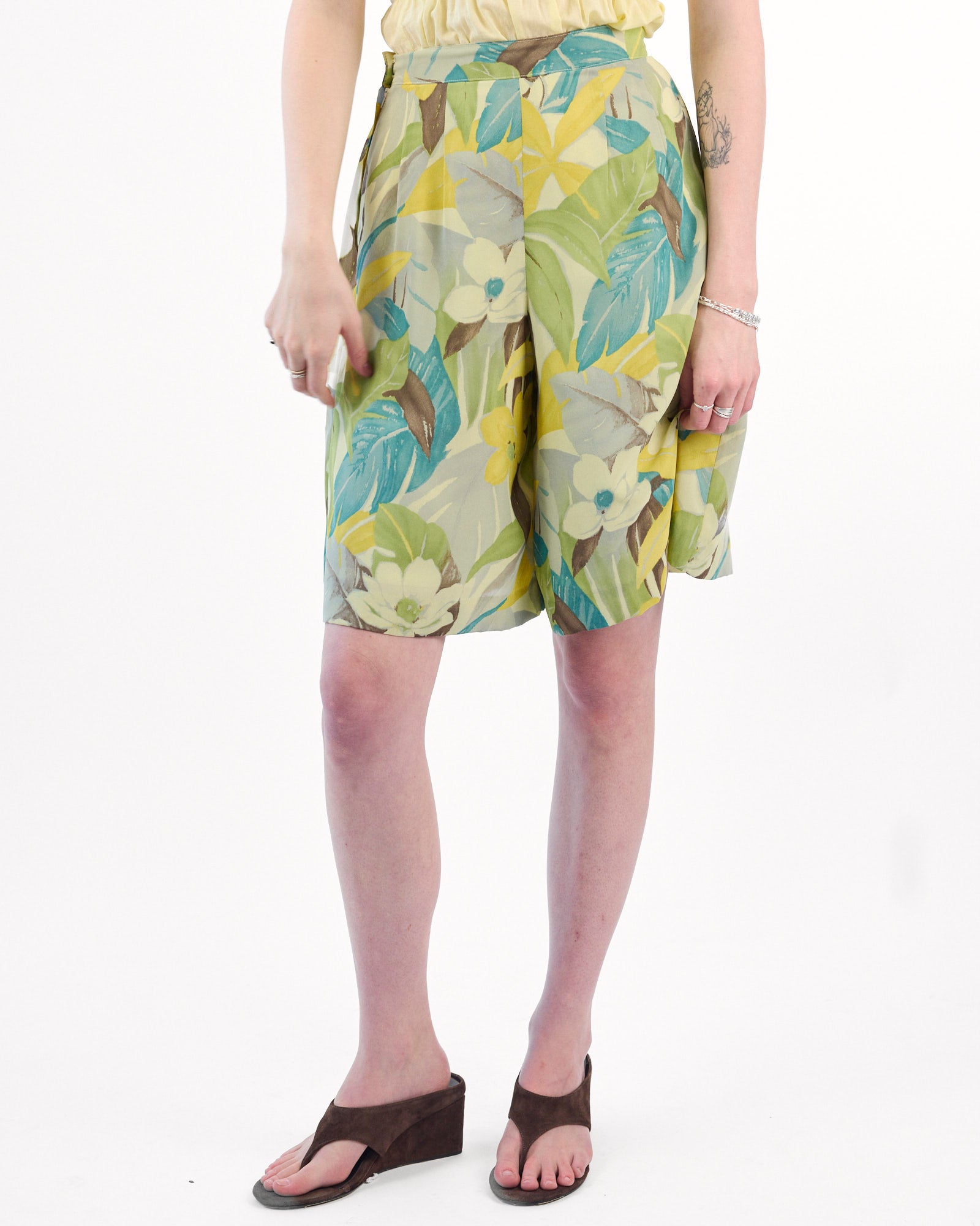 Floral Nonna Short