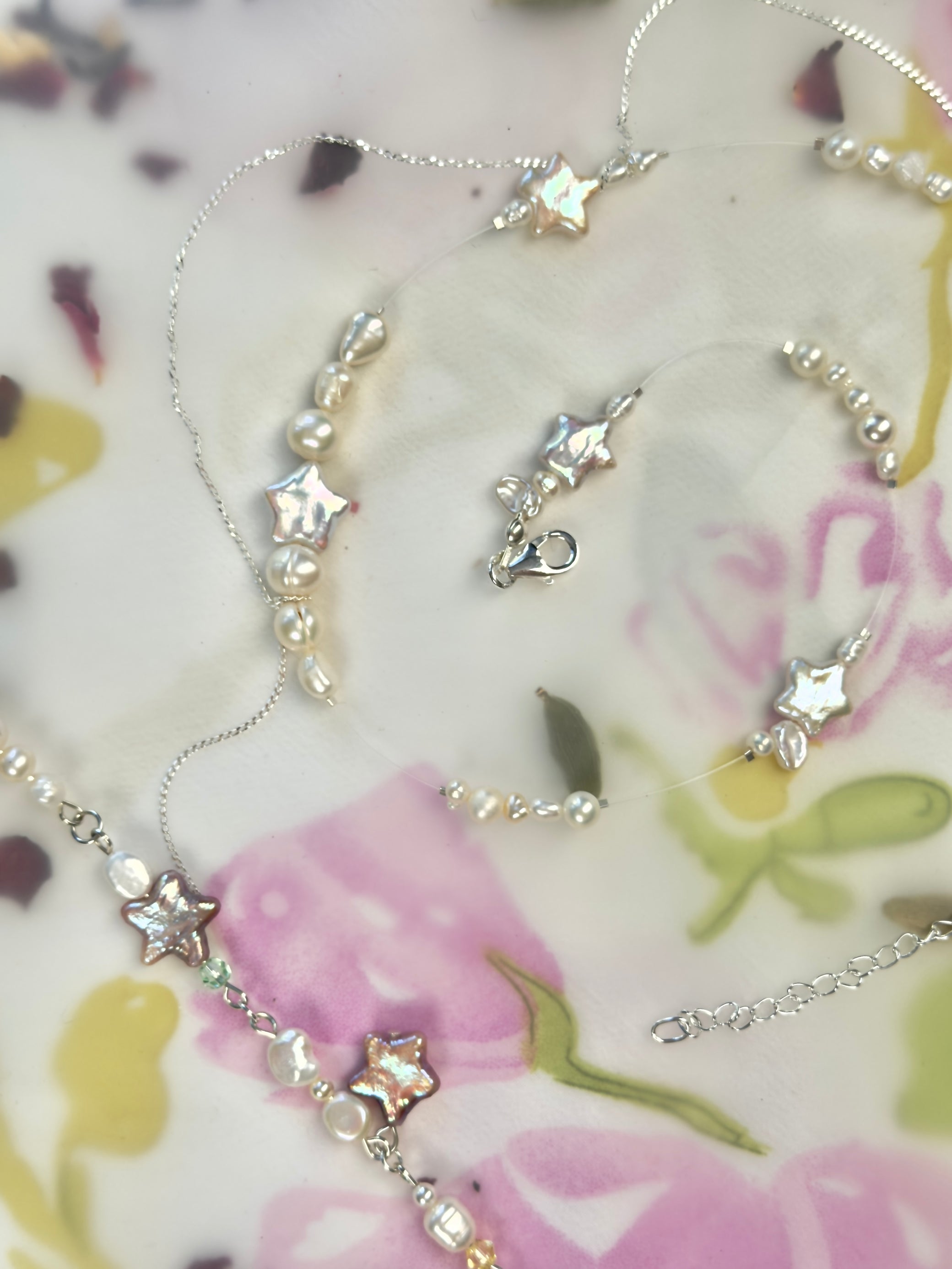 Mei Mei Mkt x Nadia Ridiandries - Flashing Lights Necklace