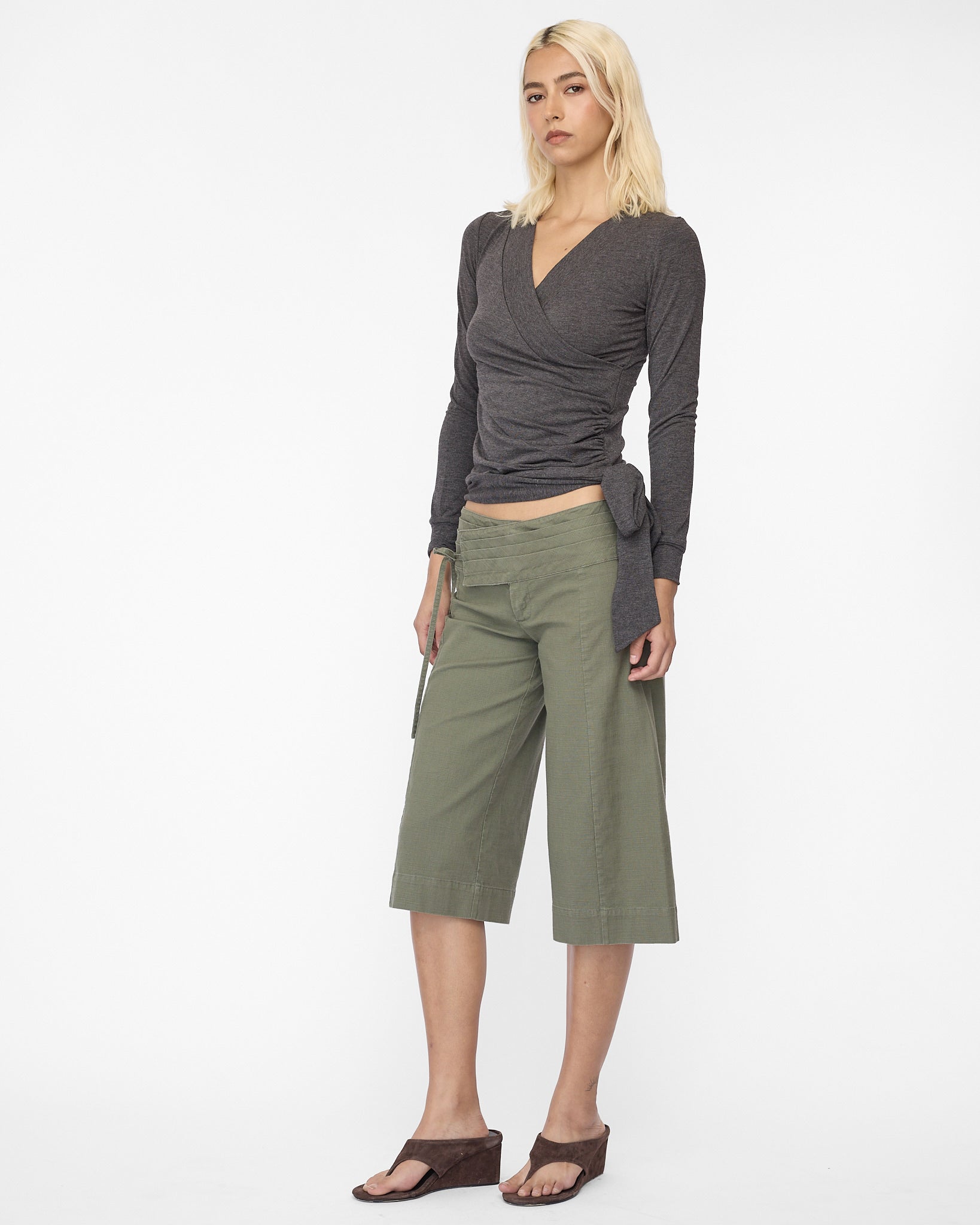 Wide Waistband Tie Capri - Khaki